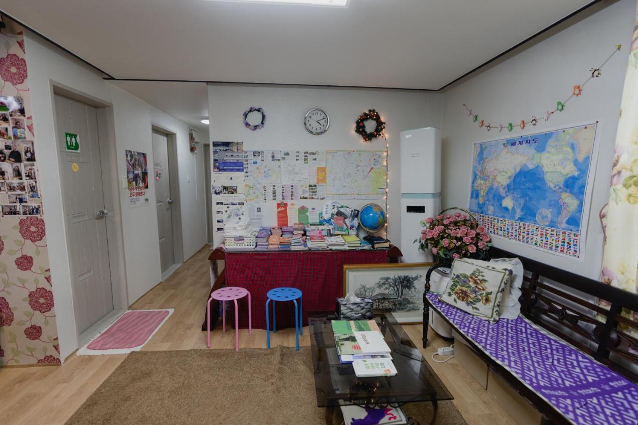 Panda Guesthouse Gwangju Metropolitan City Eksteriør bilde